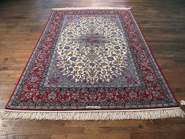 SIL258 6X8 FINE PERSIAN ISFAHAN RUG