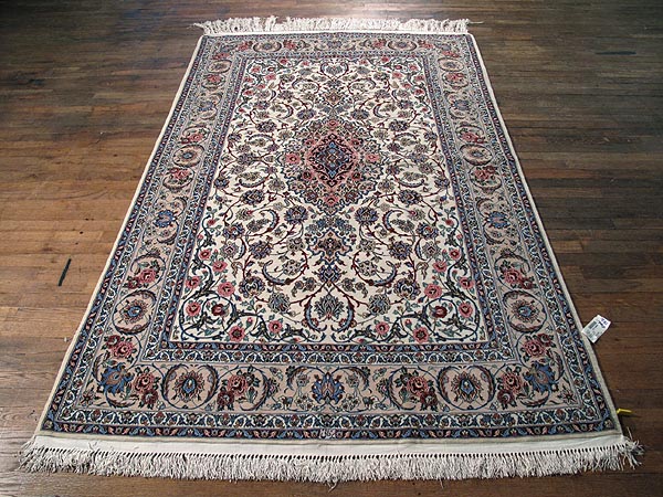 SIL265 5X8 FINE PERSIAN ISFAHAN RUG