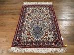 SIL840 3X4 FINE PERSIAN ISFAHAN RUG ANIMAL PICTORIAL